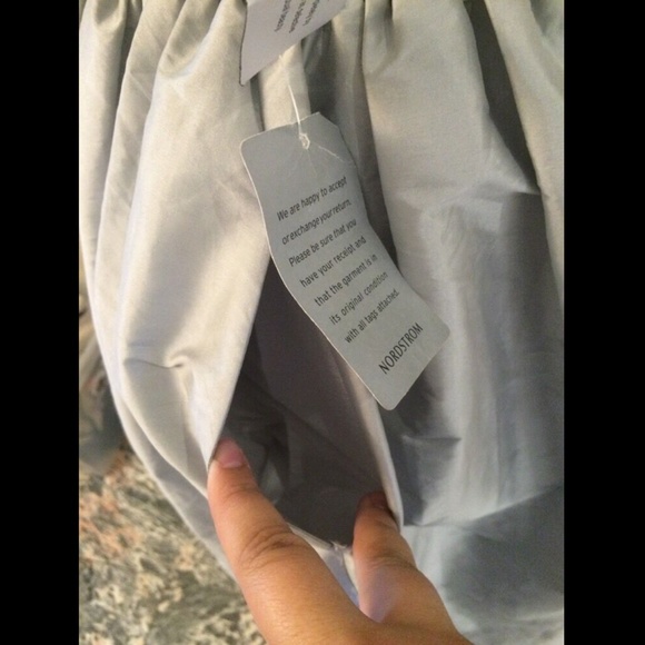 NEW Aidan Mattox [SZ 0‎ ] Embellished Bodice Taffeta Ballgown in Silver - Picture 13 of 16